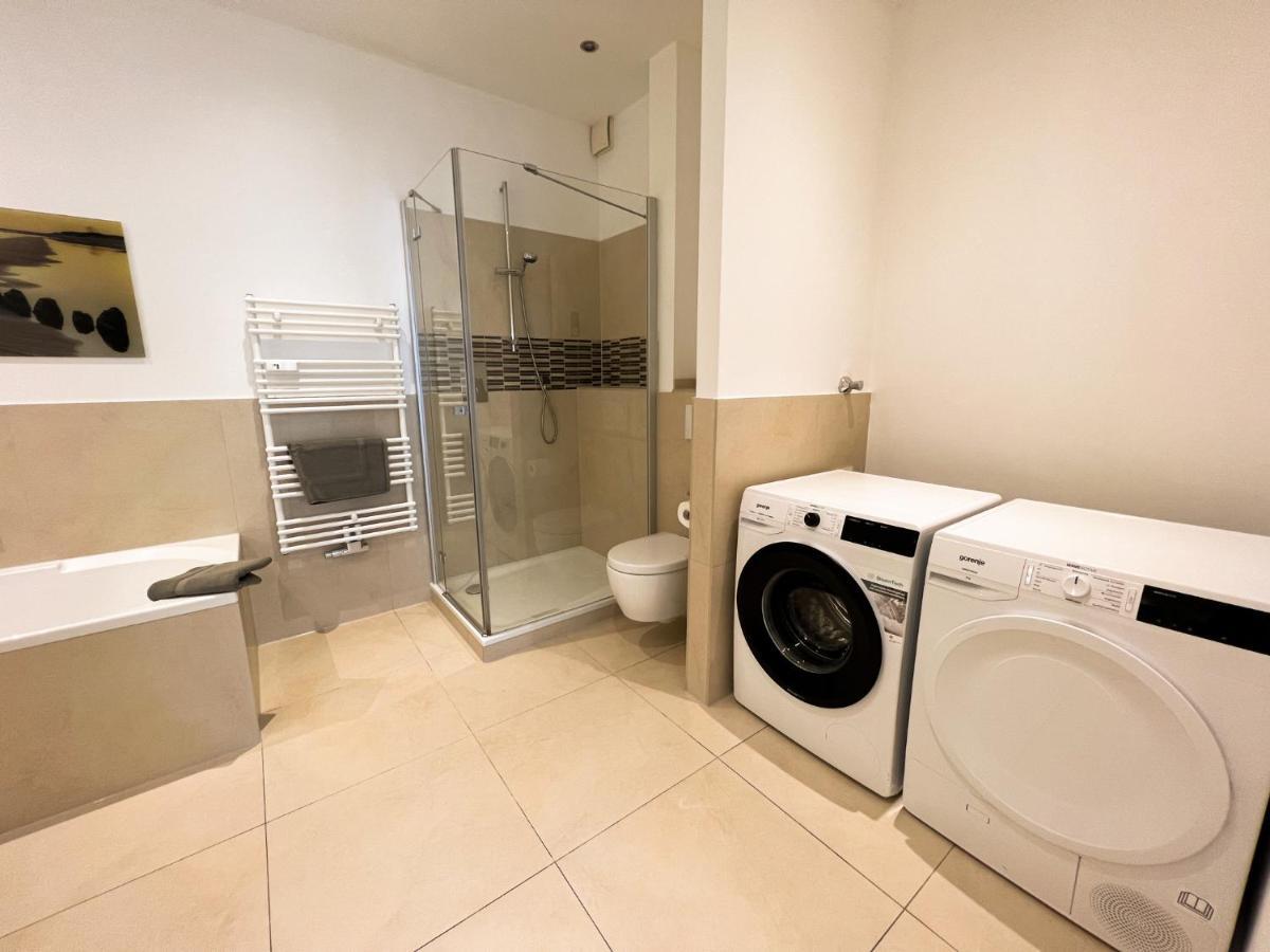 Centerapartments Premium Deluxe デュッセルドルフ エクステリア 写真